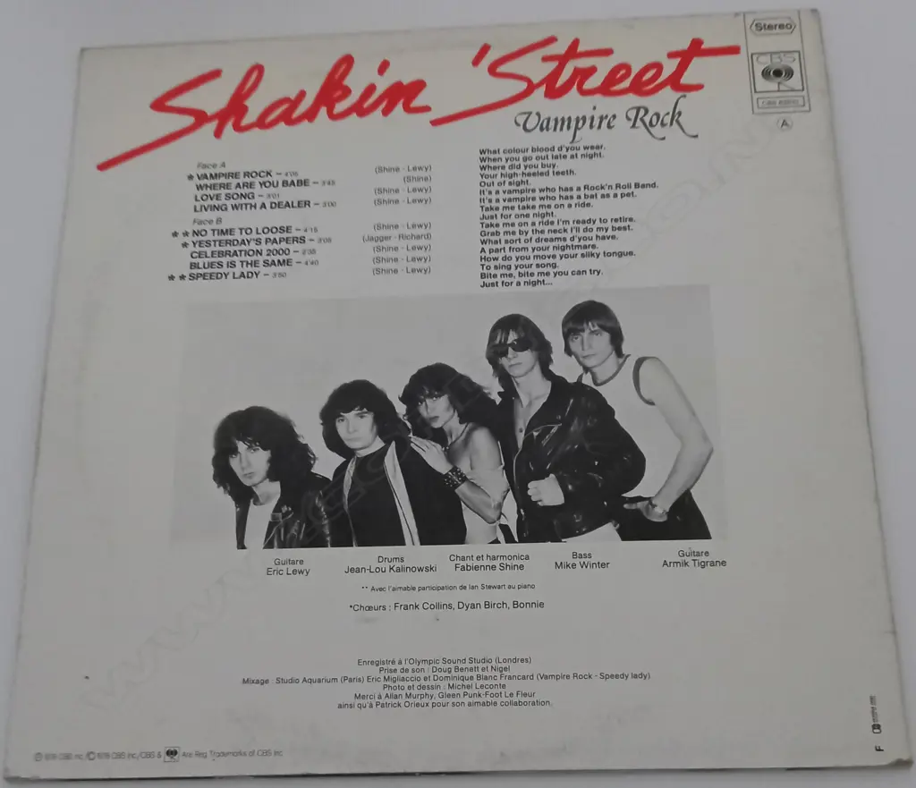Shakin' Street, Vampire Rock Image 1++